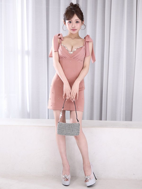 モデル：かるあ　身長：156cm　着用サイズ：Sサイズ