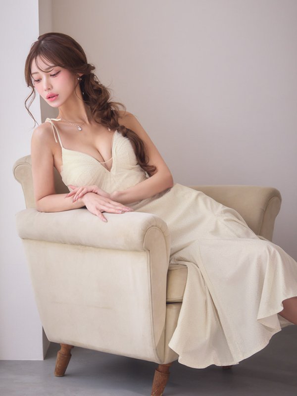 モデル：るりぴ　身長：165cm　着用サイズ：Sサイズ