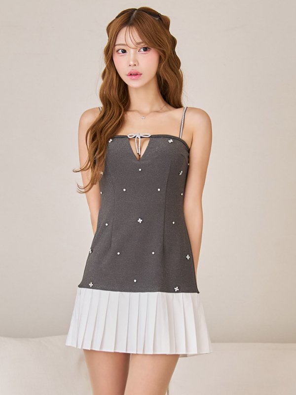 モデル：るりぴ　身長：165cm　着用サイズ：Sサイズ