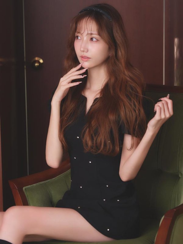 モデル：あすか　身長：170cm　着用サイズ：Sサイズ