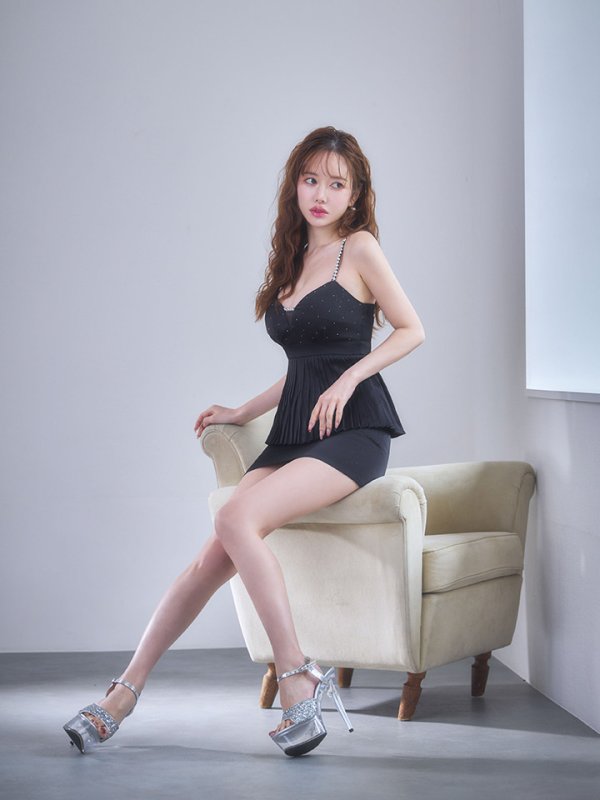 モデル：ゆめ　身長：160cm　着用サイズ：Sサイズ