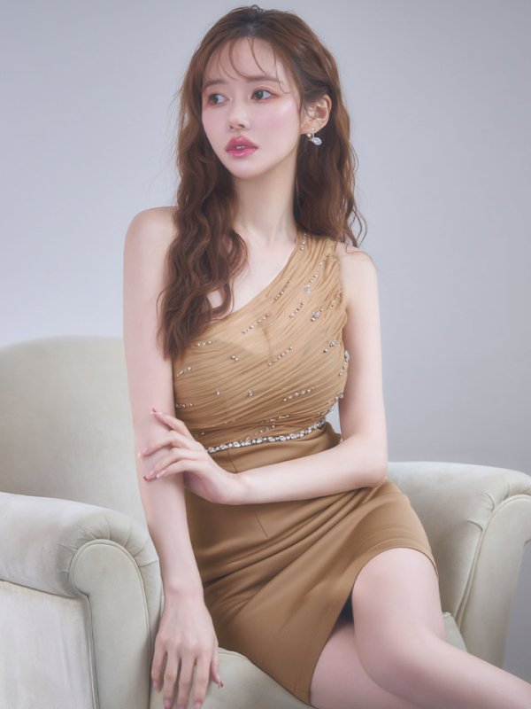 モデル：ゆめ　身長：160cm　着用サイズ：Sサイズ