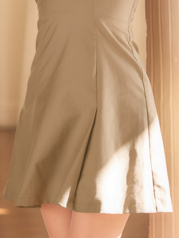 モデル：明日花キララ　身長：162cm　着用サイズ：Sサイズ