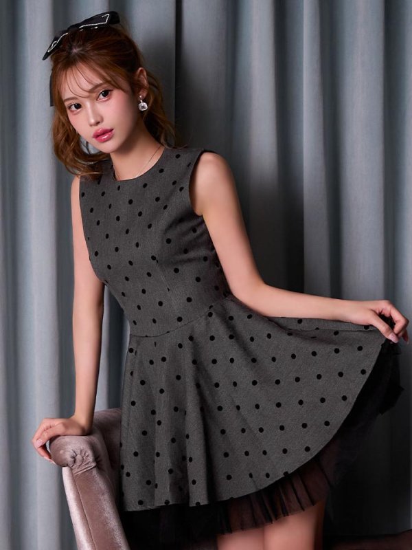 モデル：るりぴ　身長：165cm　着用サイズ：Sサイズ