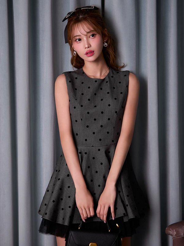 モデル：るりぴ　身長：165cm　着用サイズ：Sサイズ