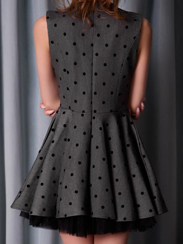 モデル：るりぴ　身長：165cm　着用サイズ：Sサイズ