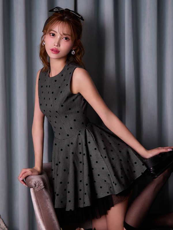 モデル：るりぴ　身長：165cm　着用サイズ：Sサイズ