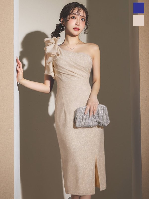 モデル：朝陽凪　身長：156cm　着用サイズ：Sサイズ