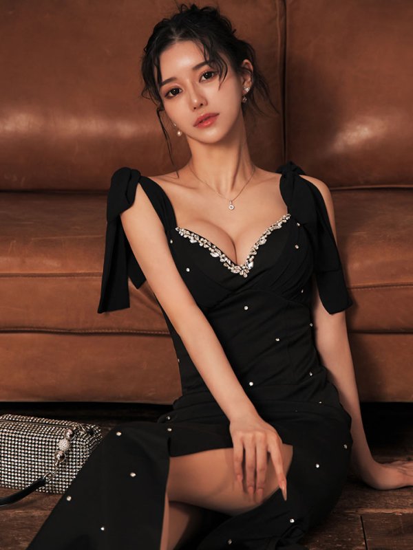 モデル：ゆりお　身長：165cm　着用サイズ：Sサイズ