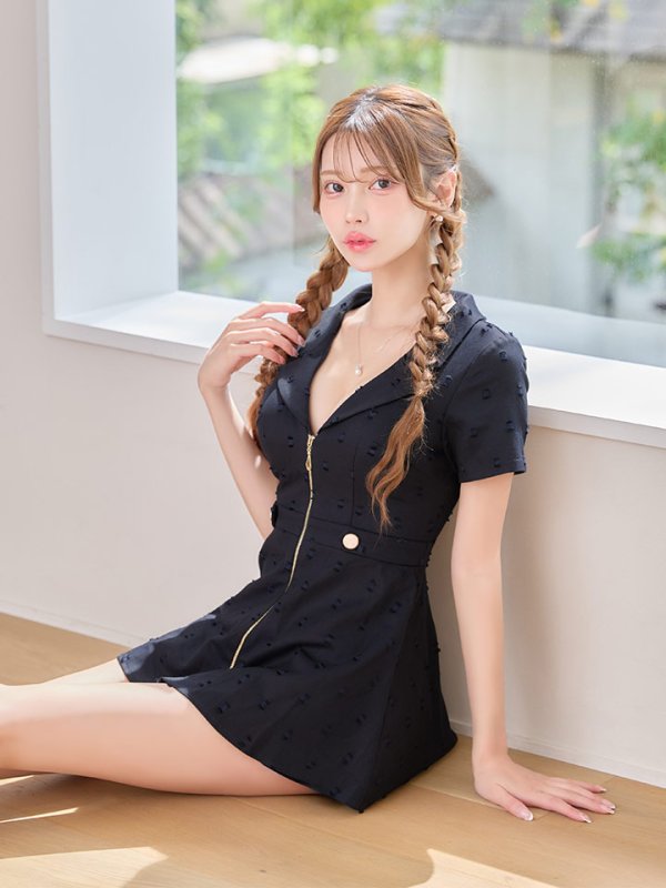 ネイビー　モデル：るりぴ　身長：165cm　着用サイズ：Sサイズ