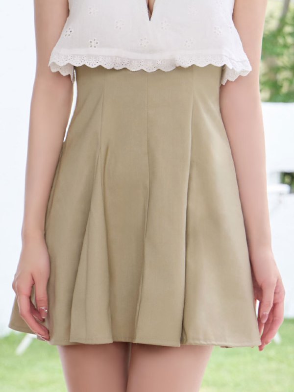 モデル：るりぴ　身長：165cm　着用サイズ：Sサイズ