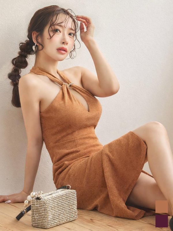 モデル：朝陽凪　身長：156cm　着用サイズ：Sサイズ