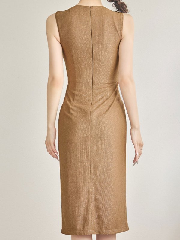 モデル：朝陽凪　身長：156cm　着用サイズ：Sサイズ