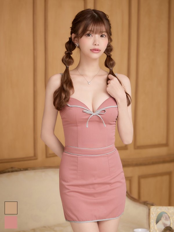 モデル：りこ　身長：167cm　着用サイズ：Sサイズ