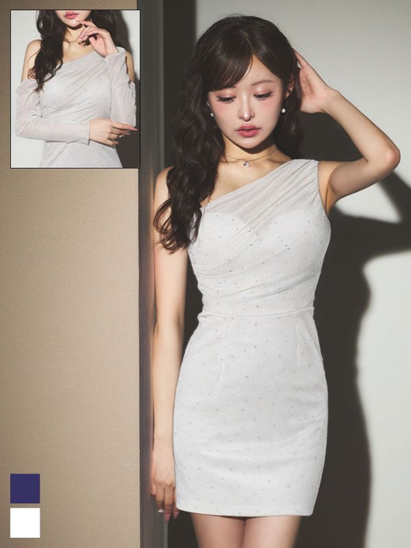 モデル：かるあ　身長：156cm　着用サイズ：Sサイズ