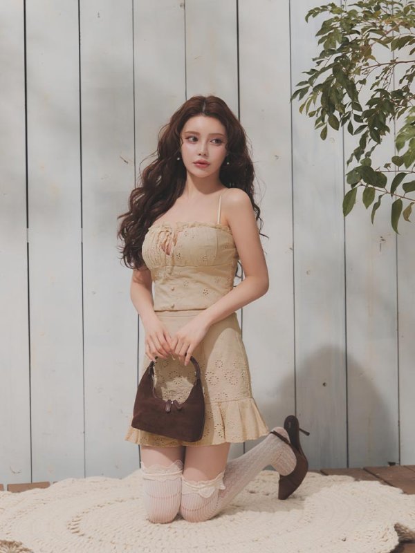 モデル：ももか　身長：156cm　着用サイズ：Sサイズ