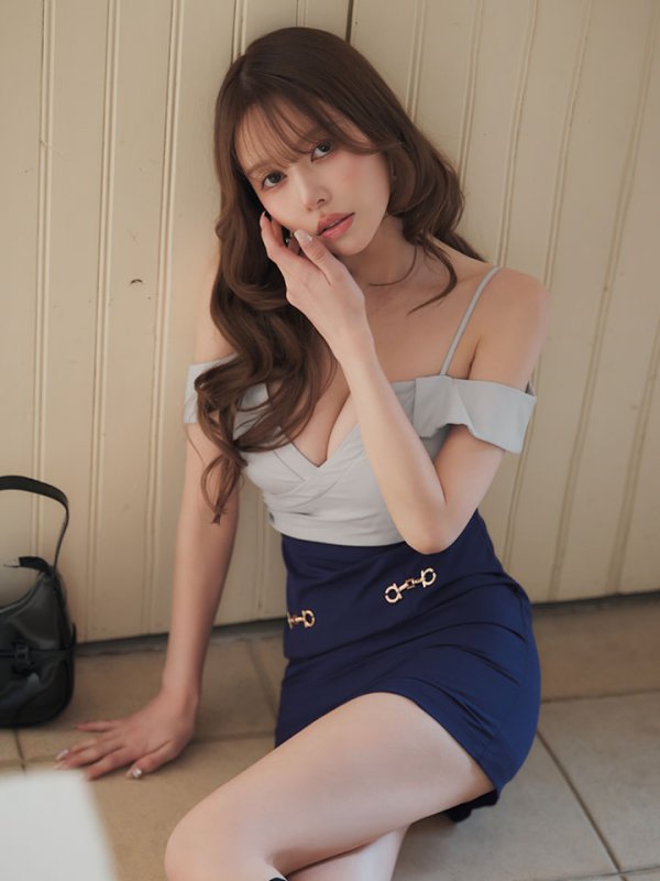 モデル：ゆめ　身長：160cm　着用サイズ：Sサイズ