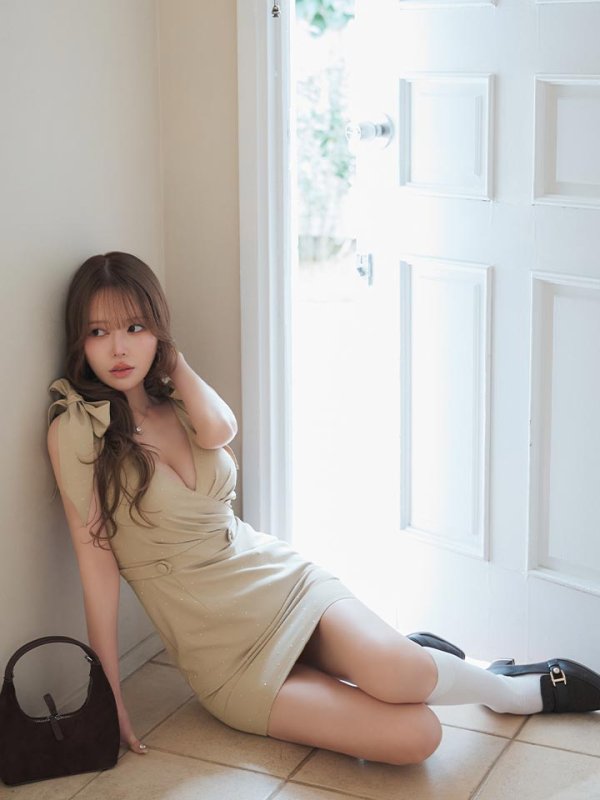 モデル：ゆめ　身長：160cm　着用サイズ：Sサイズ