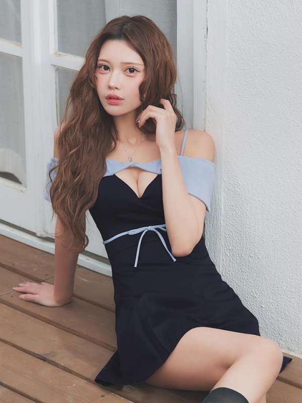 モデル：るりぴ　身長：165cm　着用サイズ：Sサイズ