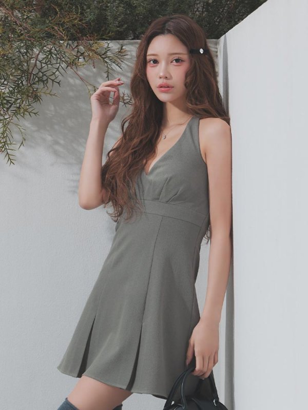 モデル：るりぴ　身長：165cm　着用サイズ：Sサイズ