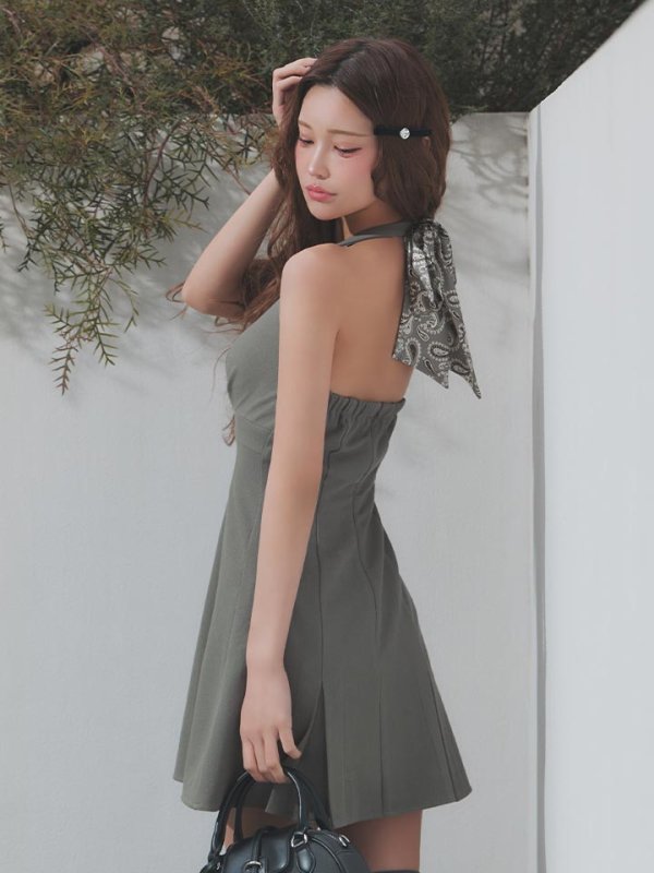 モデル：るりぴ　身長：165cm　着用サイズ：Sサイズ