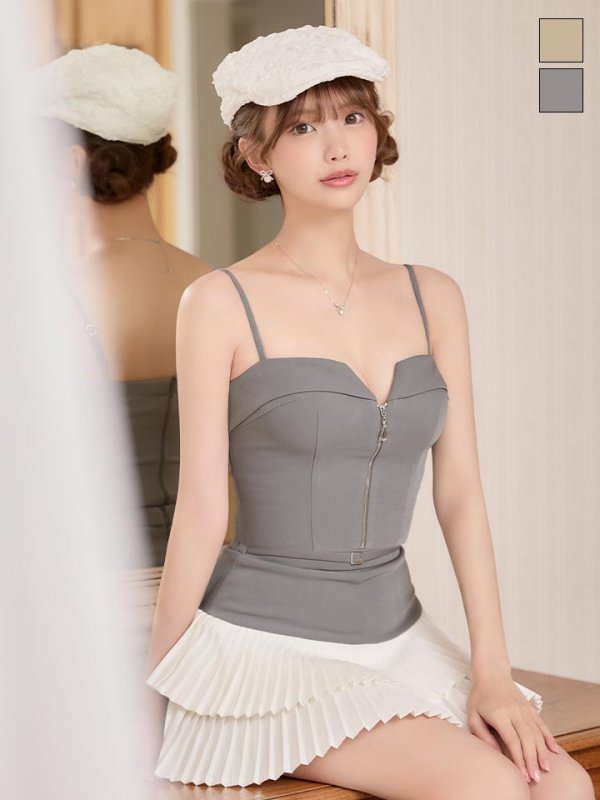 モデル：りこ　身長：167cm　着用サイズ：Sサイズ