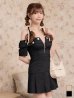 モデル：りこ　身長：167cm　着用サイズ：Sサイズ