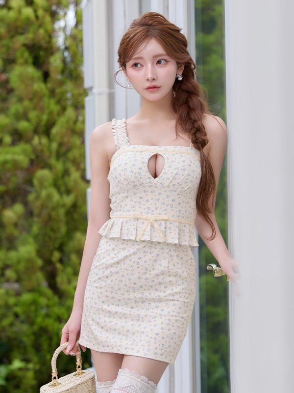 モデル：まみ　身長：161cm　着用サイズ：Sサイズ