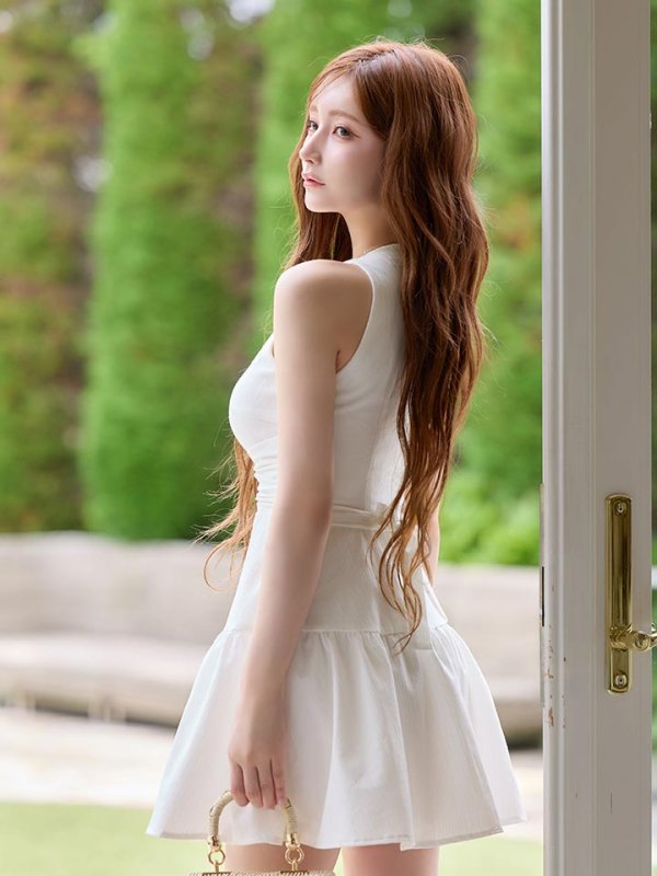 モデル：まみ　身長：161cm　着用サイズ：Sサイズ