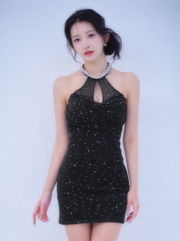 モデル：ゆいぴす　身長：170cm　着用サイズ：Sサイズ