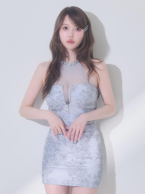 モデル：ゆめ　身長：160cm　着用サイズ：Sサイズ