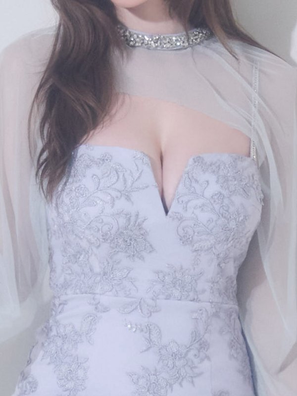 モデル：ゆめ　身長：160cm　着用サイズ：Sサイズ