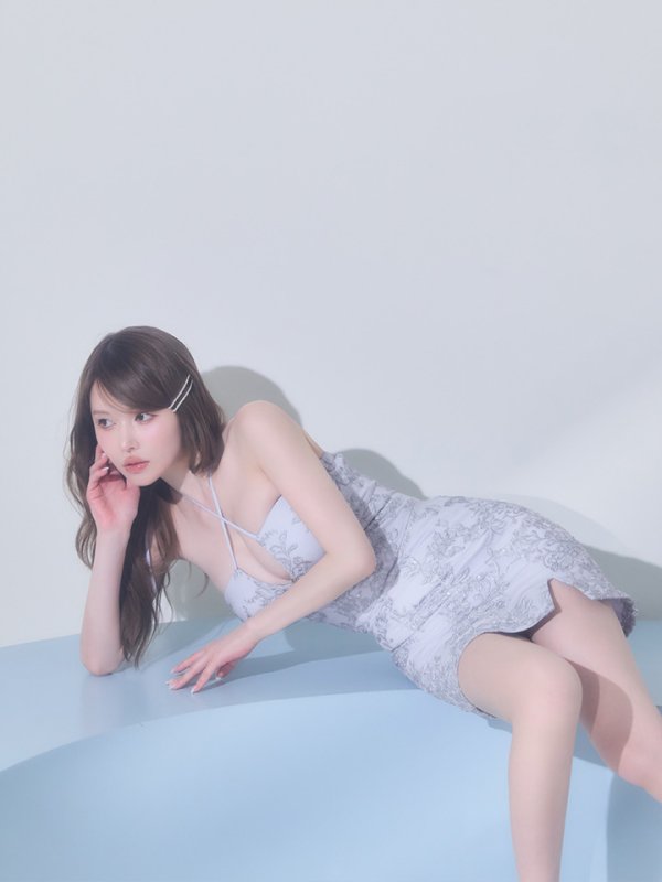 モデル：ゆめ　身長：160cm　着用サイズ：Sサイズ