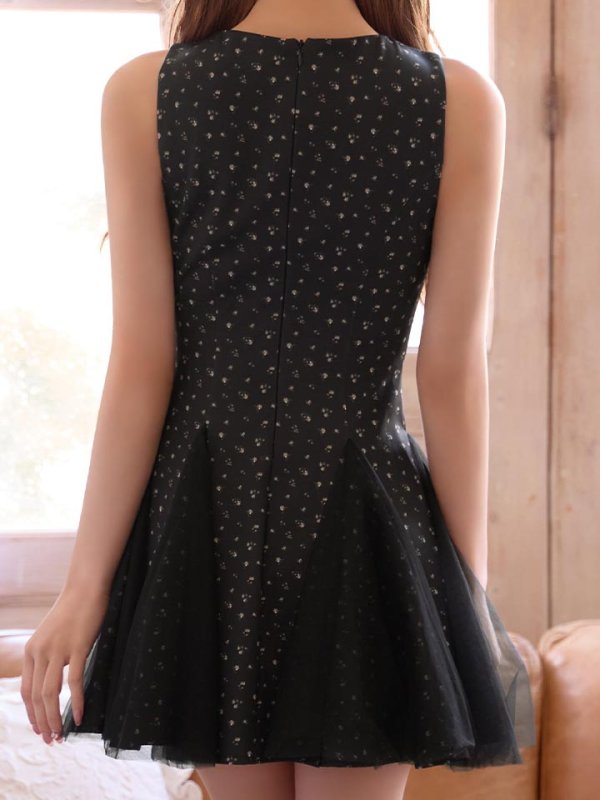 モデル：るりぴ　身長：165cm　着用サイズ：Sサイズ