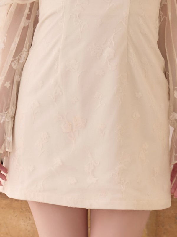 モデル：羽澄まり　身長：158cm　着用サイズ：Sサイズ