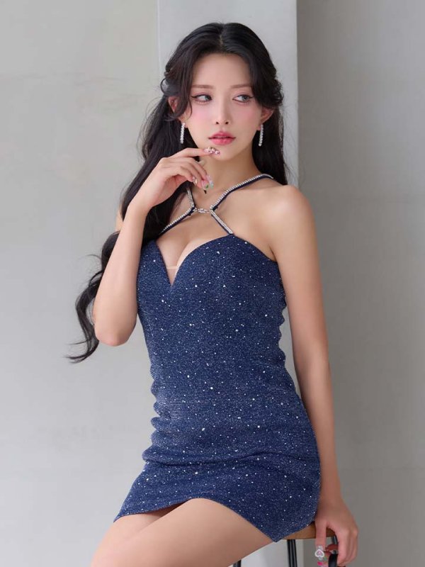 モデル：ゆいぴす　身長：170cm　着用サイズ：Sサイズ