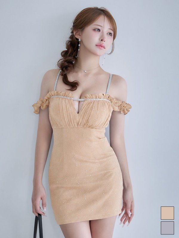 モデル：カルア　身長：156cm　着用サイズ：Sサイズ