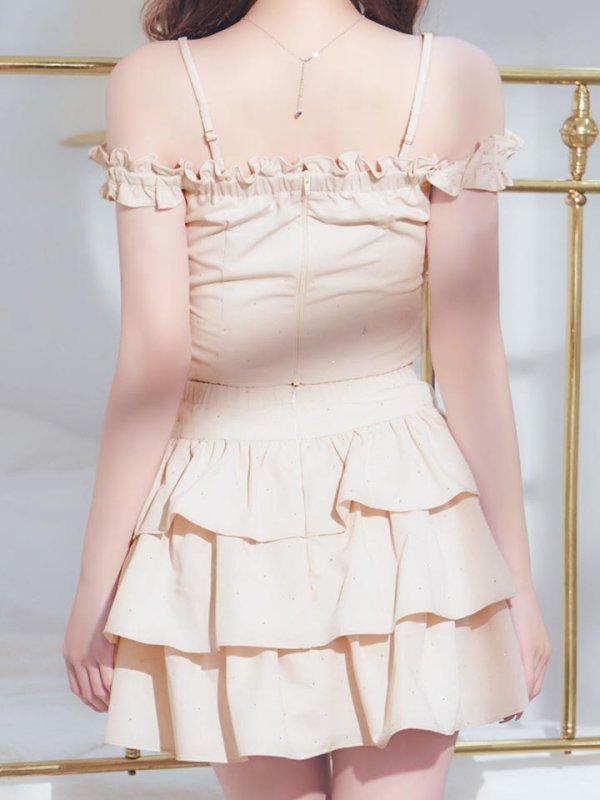 モデル：羽澄まり　身長：158cm　着用サイズ：Sサイズ
