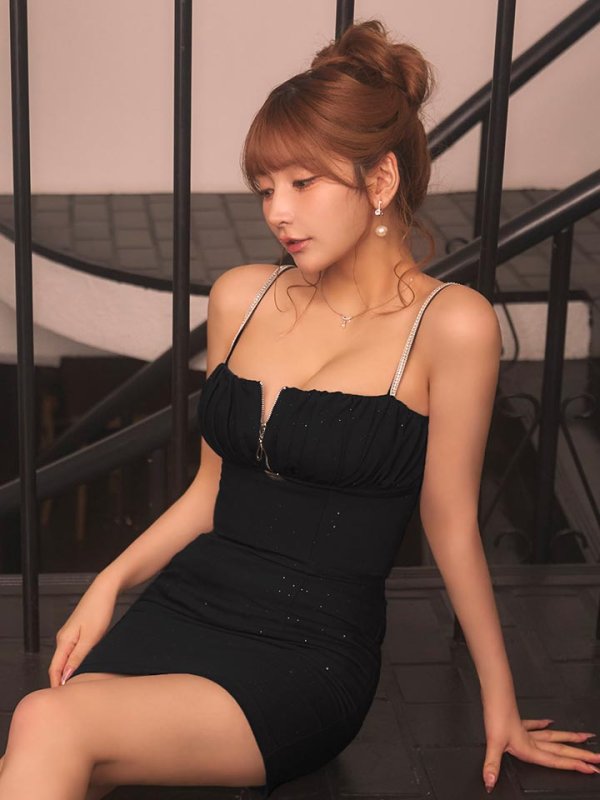 モデル：まみ　身長：161cm　着用サイズ：Sサイズ