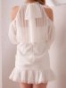 ホワイト　モデル：るりぴ　身長：165cm　着用サイズ：Sサイズ