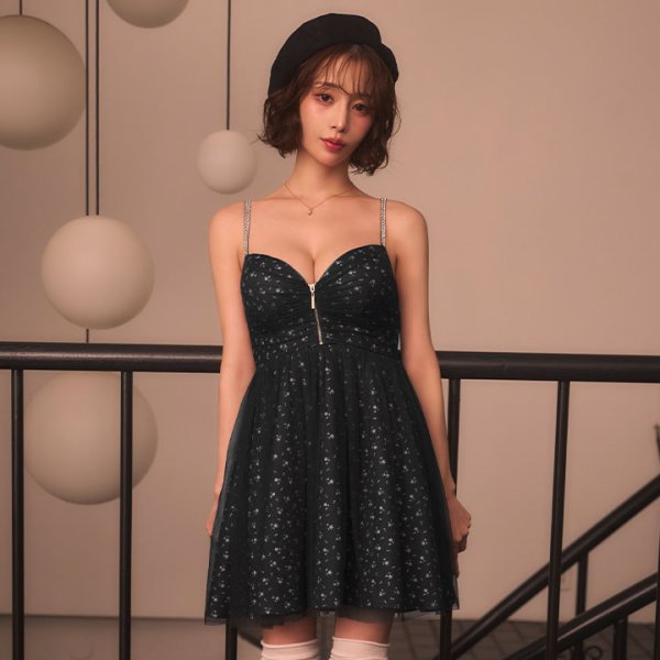 モデル：天海りこ　身長：156cm　着用サイズ：Sサイズ