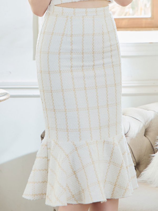 モデル：桜伊みやこ　身長：168cm　着用サイズ：Sサイズ