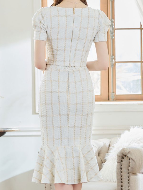 モデル：桜伊みやこ　身長：168cm　着用サイズ：Sサイズ