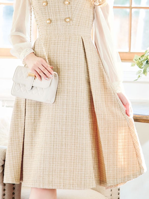 モデル：桜伊みやこ　身長：168cm　着用サイズ：Sサイズ