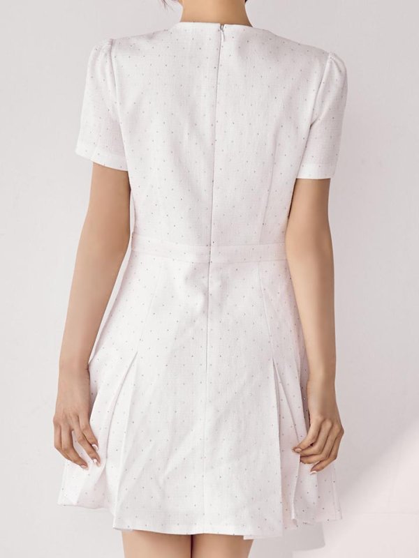 モデル：ももか　身長：156cm　着用サイズ：Sサイズ