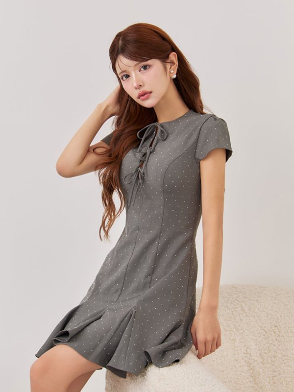 モデル：まりん　身長：163cm　着用サイズ：Sサイズ