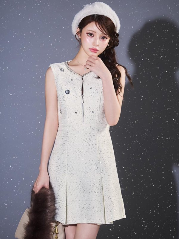 ももか　身長：156cm　着用サイズ：Sサイズ