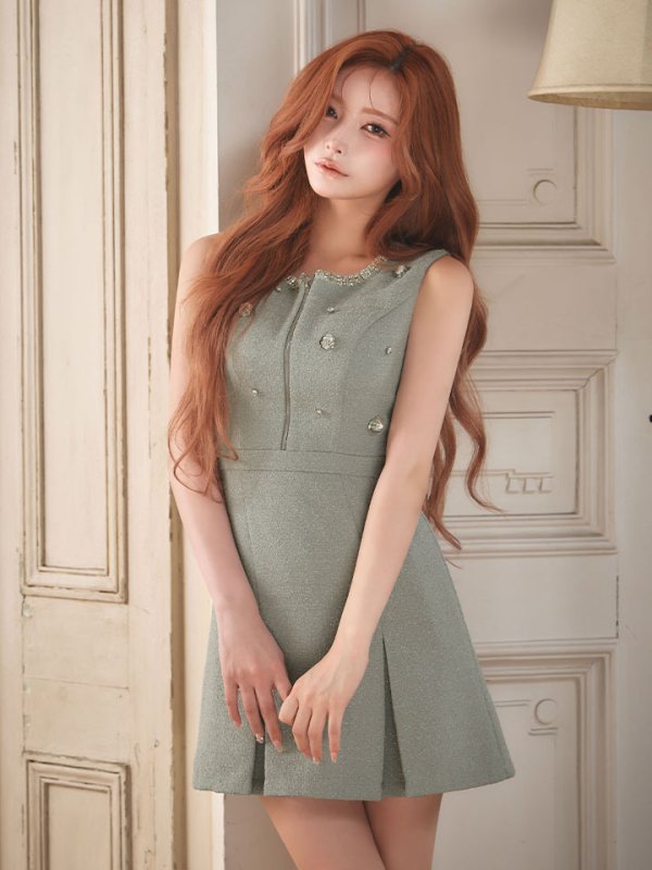 モデル：まみ　身長：161cm　着用サイズ：Sサイズ