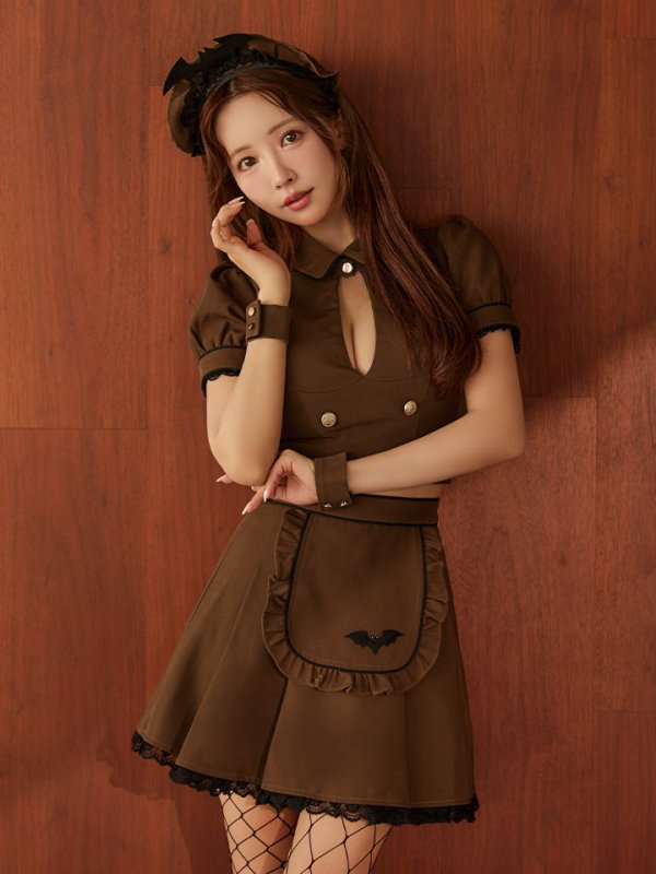 ブラウン モデル:三上悠亜 身長:159cm 着用サイズ:Sサイズ