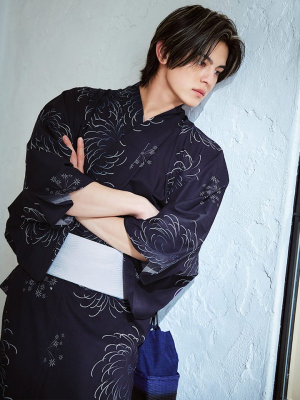 モデル：元之介　身長181cm　着用サイズ：Lサイズ